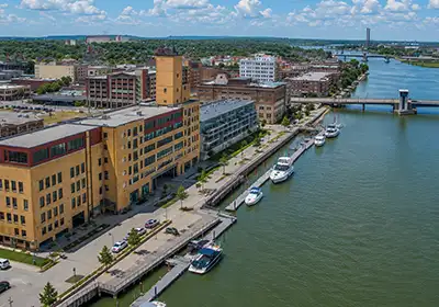 Green Bay skyline